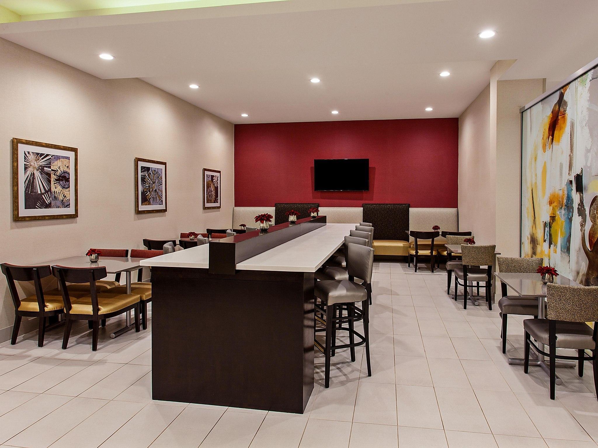 Holiday Inn Express & Suites Anaheim Resort Area By Ihg Buitenkant foto
