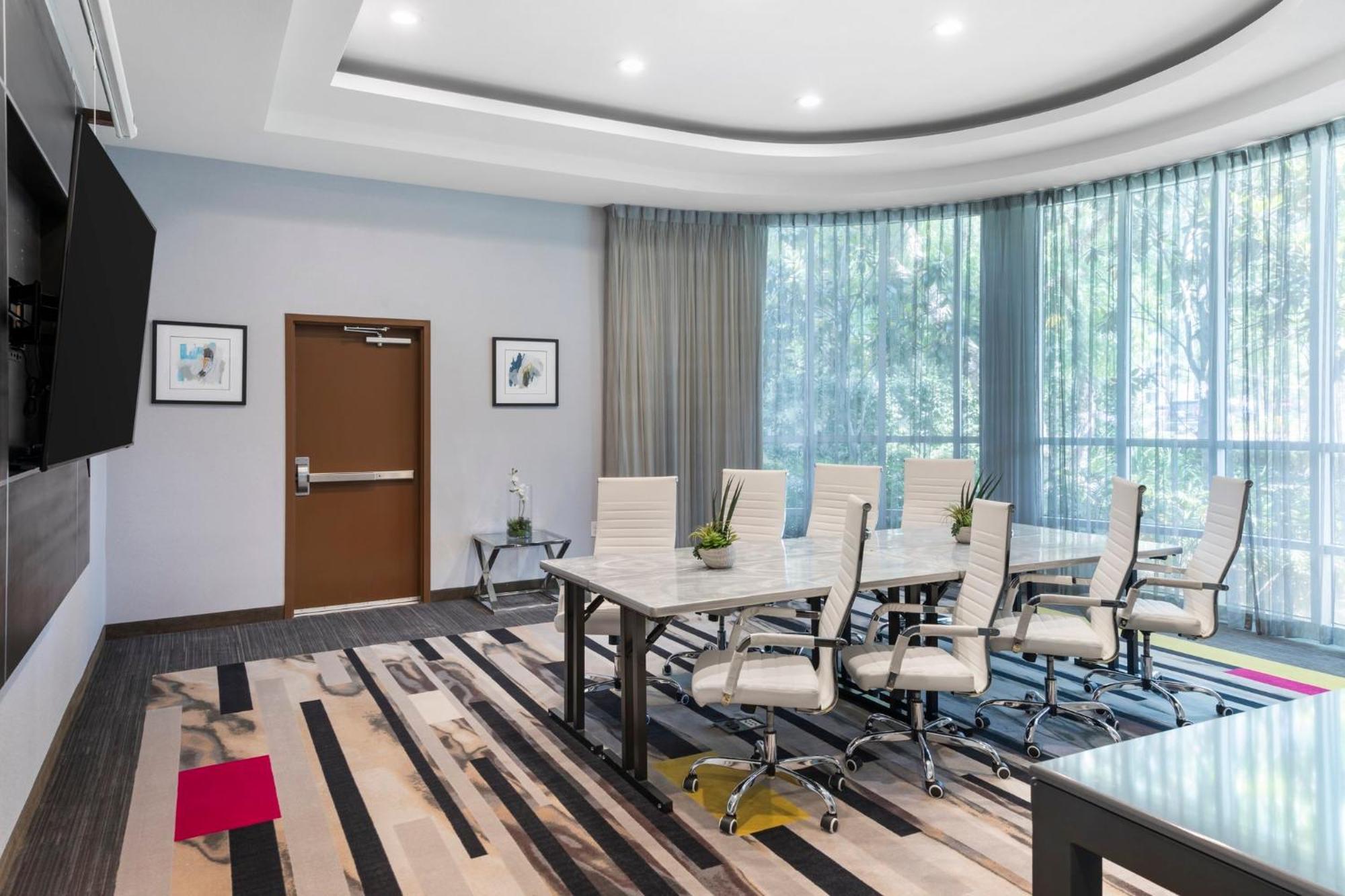 Holiday Inn Express & Suites Anaheim Resort Area By Ihg Buitenkant foto